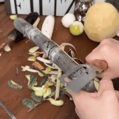 5-in-1 Peeler - In Action GIF