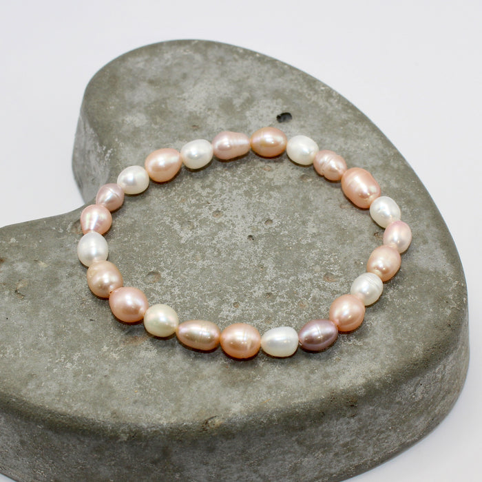Pearl bracelet white and peach