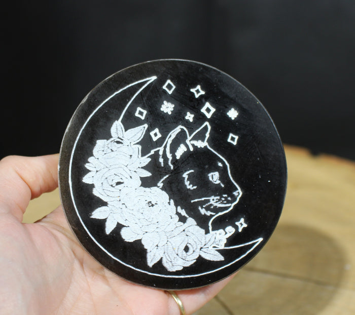 Cat detail moon selenite plate