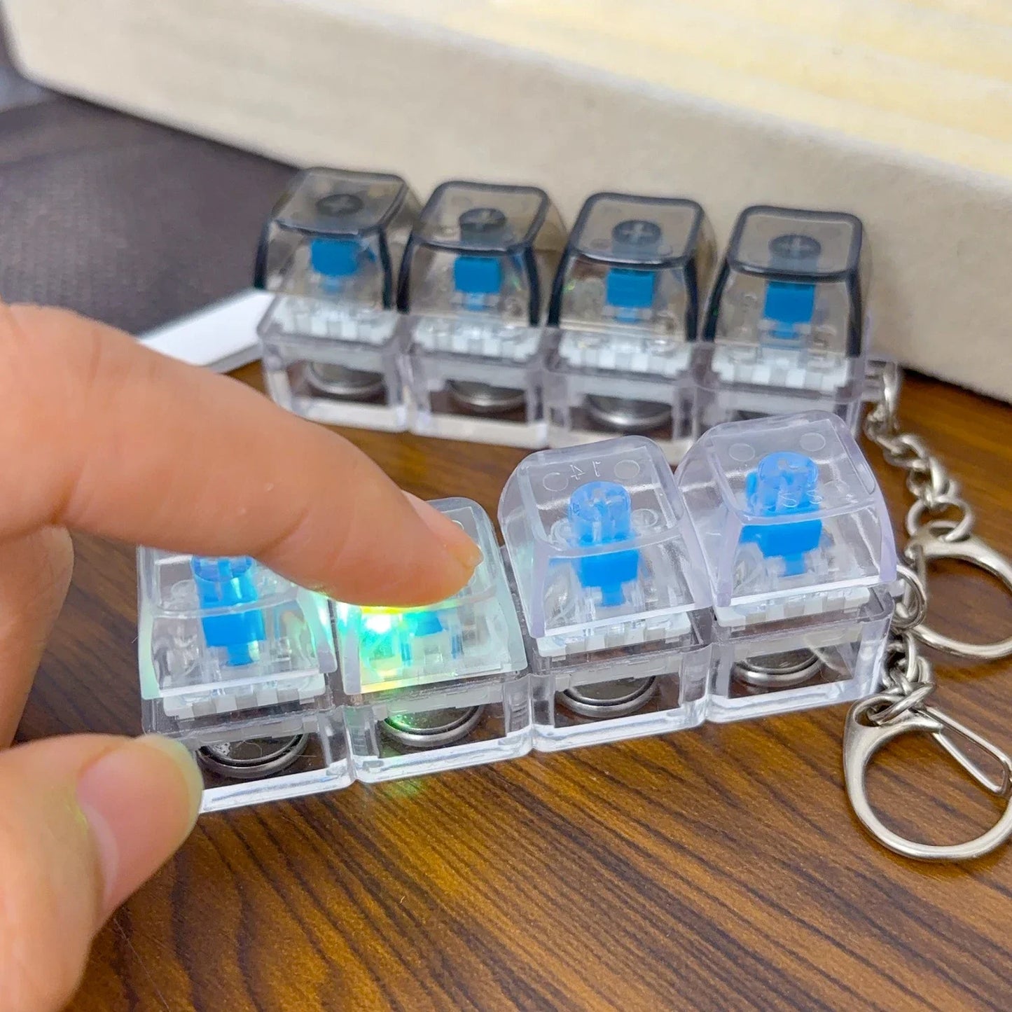 2pcs Keys Mechanical Keyboard Axis Tester LED Keyboard Key Toy Stress Relief DIY Button Keycap Fidget Keychain Toys Gift