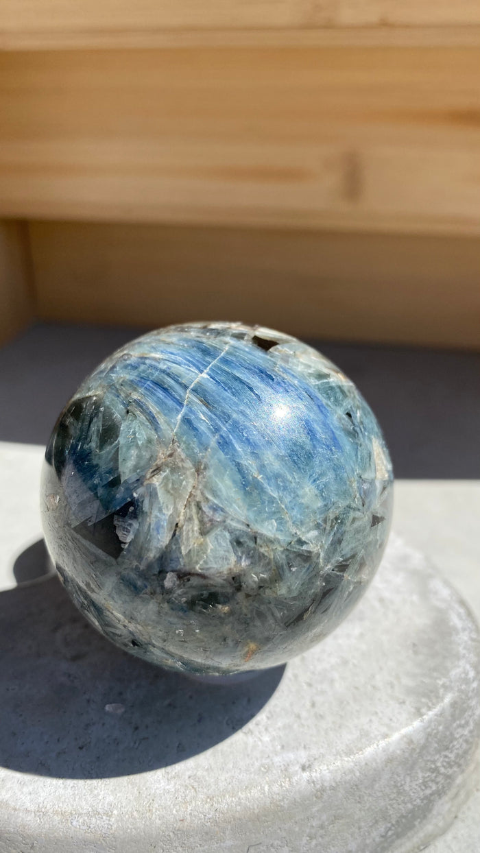 Kyanite sphere