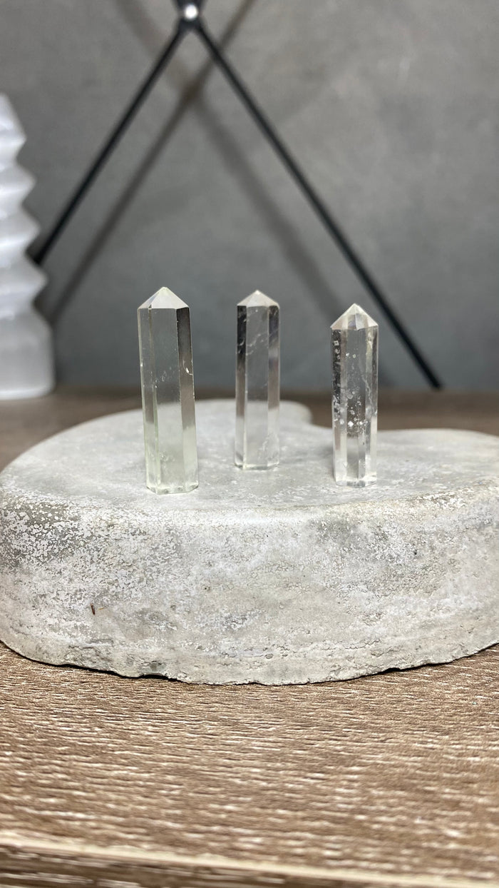 Mini clear quartz towers