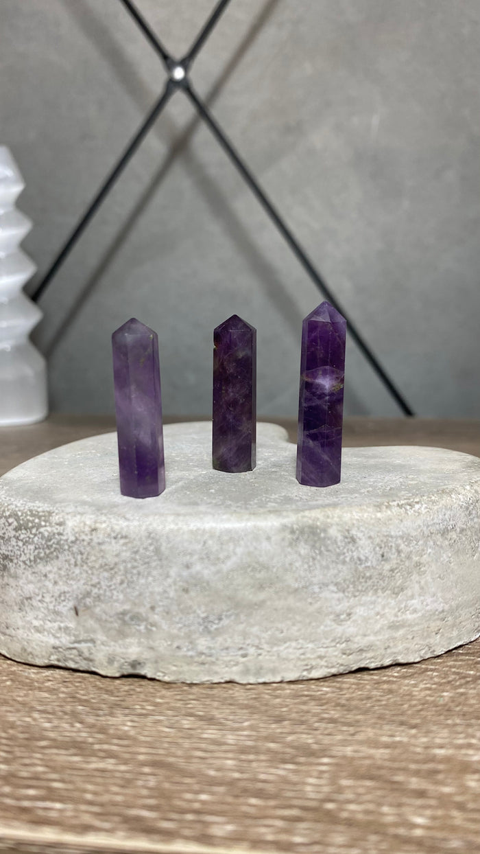 Mini amethyst towers